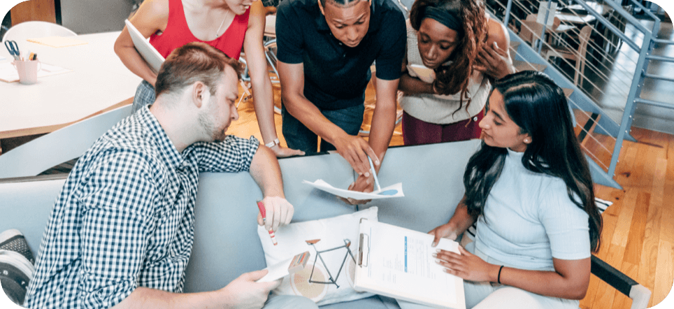 Pixature Friendly team of experts